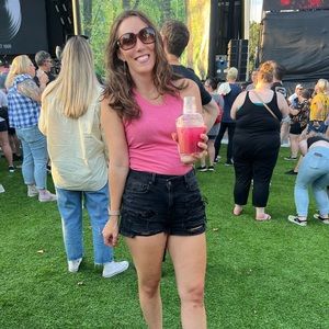 Meet your Posher, Jeni